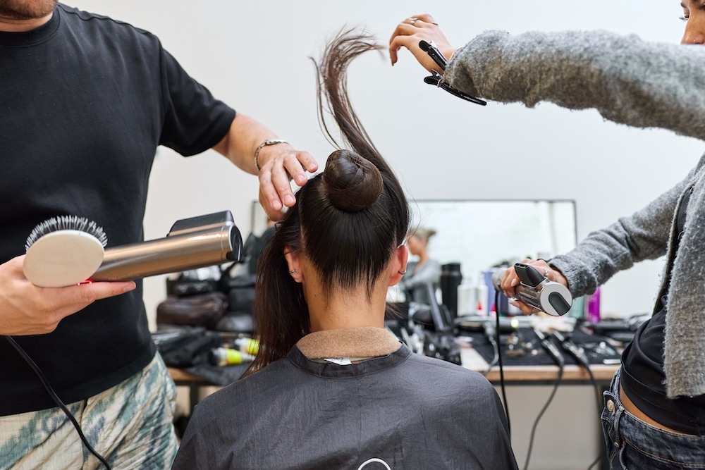 Creative_Head_BaByliss_Pro_Shoot_Air_Wand_AI_Concept_2025_Harvey_Williams-Fairley0B2A57282025-09-12-11.28.47