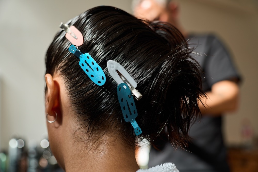 Creative_Head_BaByliss_Pro_Shoot_Air_Wand_AI_Concept_2025_Harvey_Williams-Fairley0B2A58482025-09-12-12.13.46