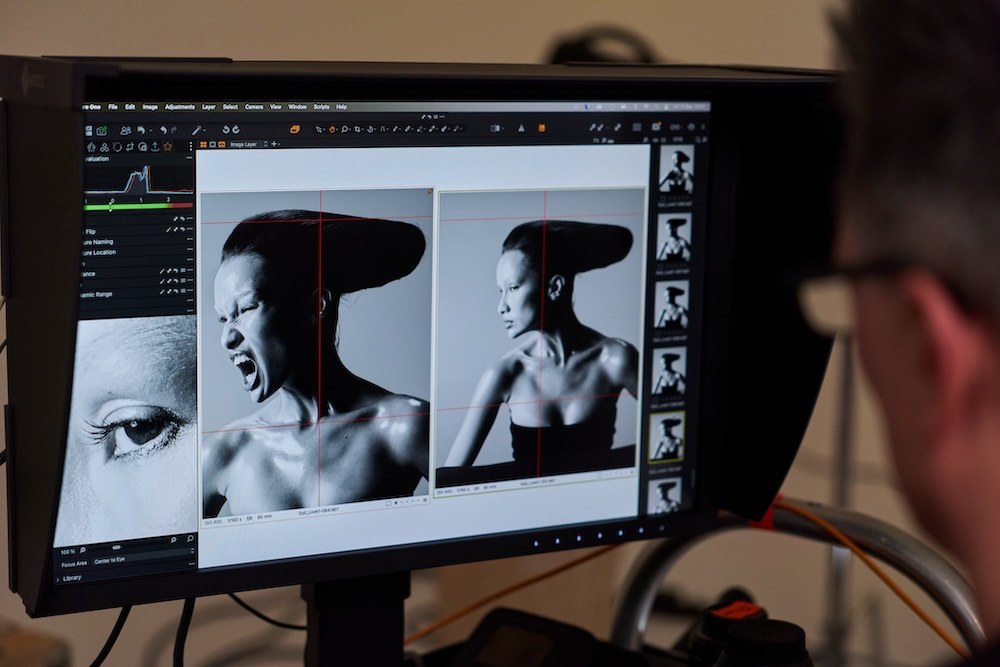 Creative_Head_BaByliss_Pro_Shoot_Air_Wand_AI_Concept_2025_Harvey_Williams-Fairley0B2A61302025-09-12-14.52.50