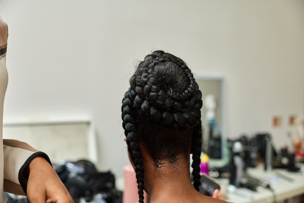 Creative_Head_BaByliss_Pro_Shoot_Air_Wand_AI_Concept_2025_Harvey_Williams-Fairley0B2A64542025-09-12-16.26.45