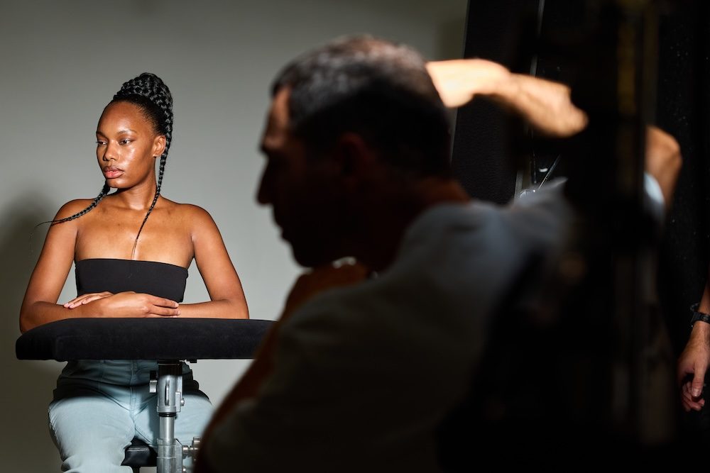 Creative_Head_BaByliss_Pro_Shoot_Air_Wand_AI_Concept_2025_Harvey_Williams-Fairley0B2A66022025-09-12-16.50.37