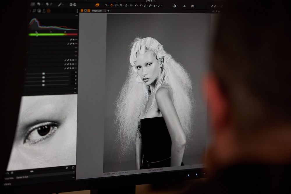 Creative_Head_BaByliss_Pro_Shoot_Air_Wand_AI_Concept_2025_Harvey_Williams-FairleyIMG_55282025-09-12-15.39.57