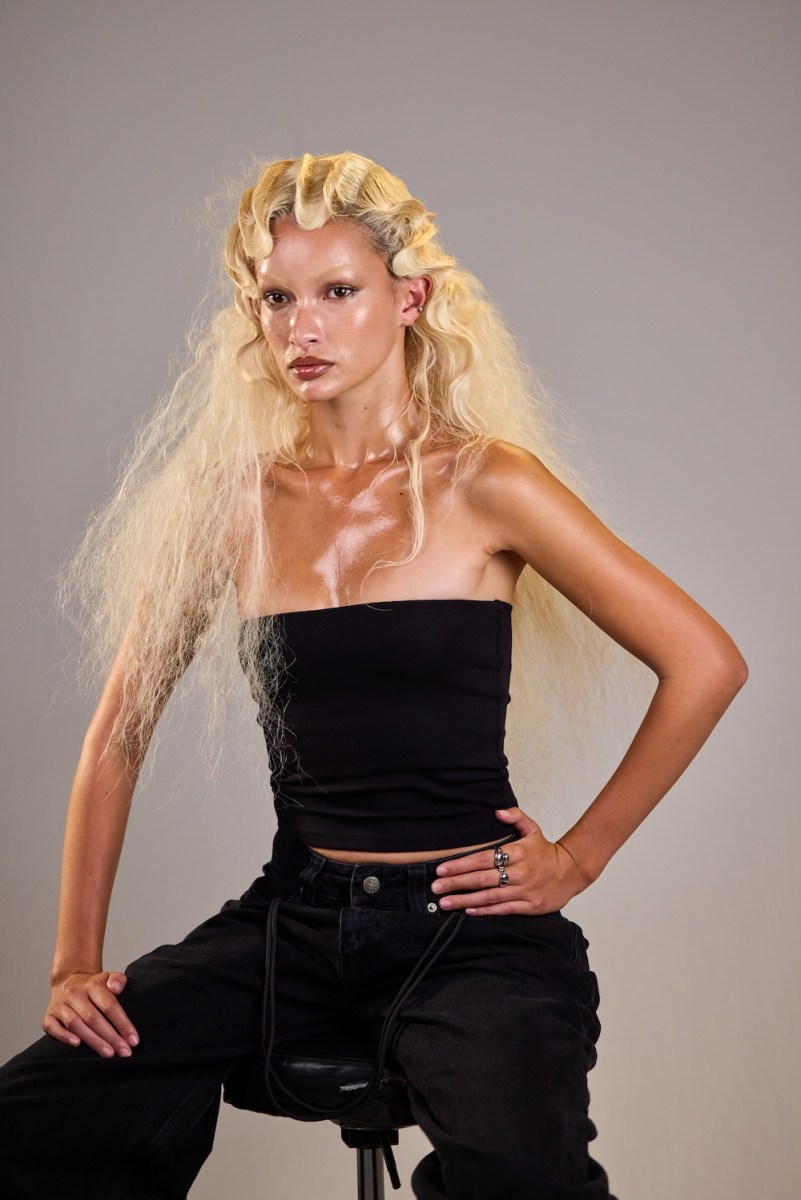 Creative_Head_BaByliss_Pro_Shoot_Air_Wand_AI_Concept_2025_Harvey_Williams-FairleyIMG_56122025-09-12-15.58.06