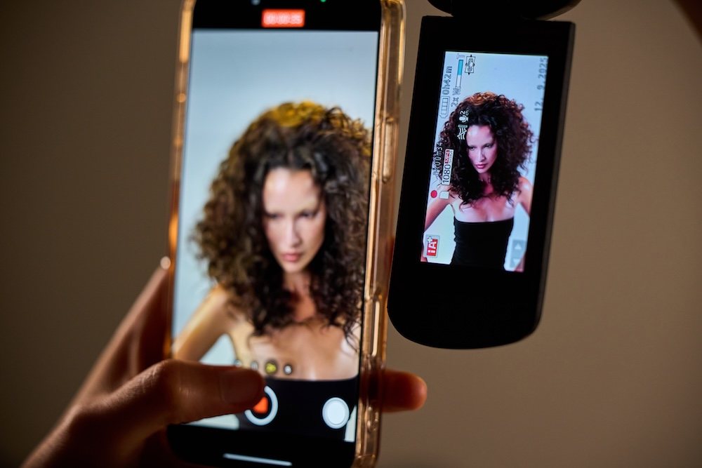 Creative_Head_BaByliss_Pro_Shoot_Air_Wand_AI_Concept_2025_Harvey_Williams-FairleyIMG_57972025-09-12-17.32.21